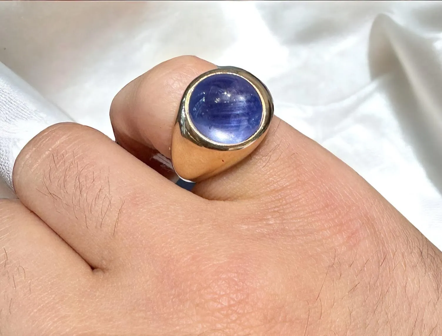 13.83 Carat No Heat Sri Lanka Blue Star Sapphire Solitaire Bezel 18K Men's Ring