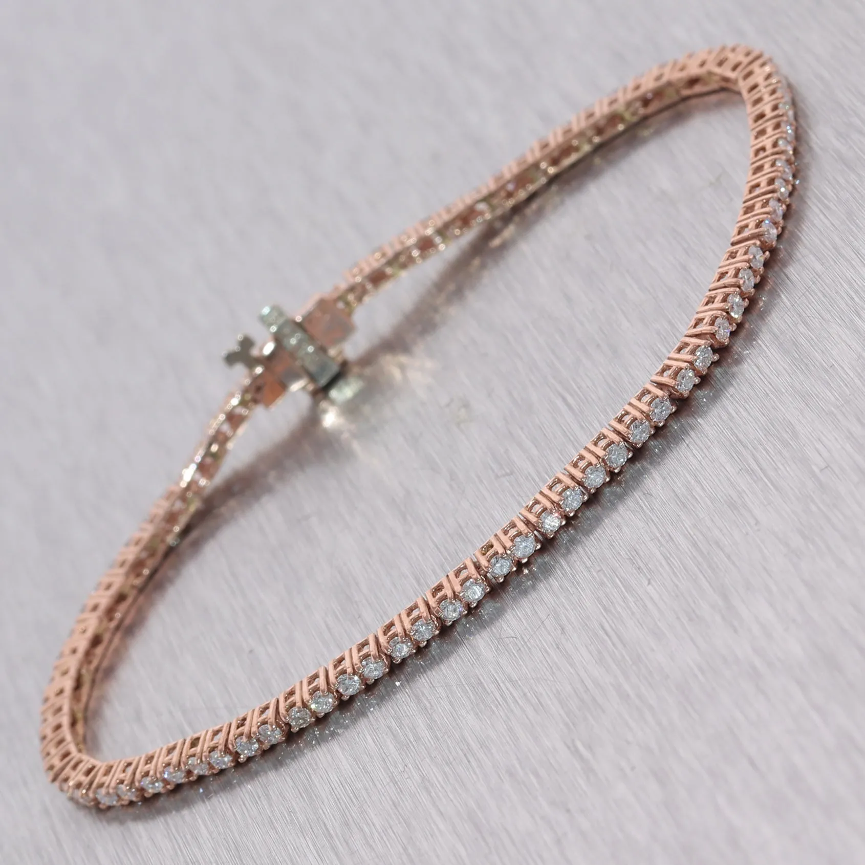 14k Rose Gold 2.50ctw Diamond Tennis Bracelet