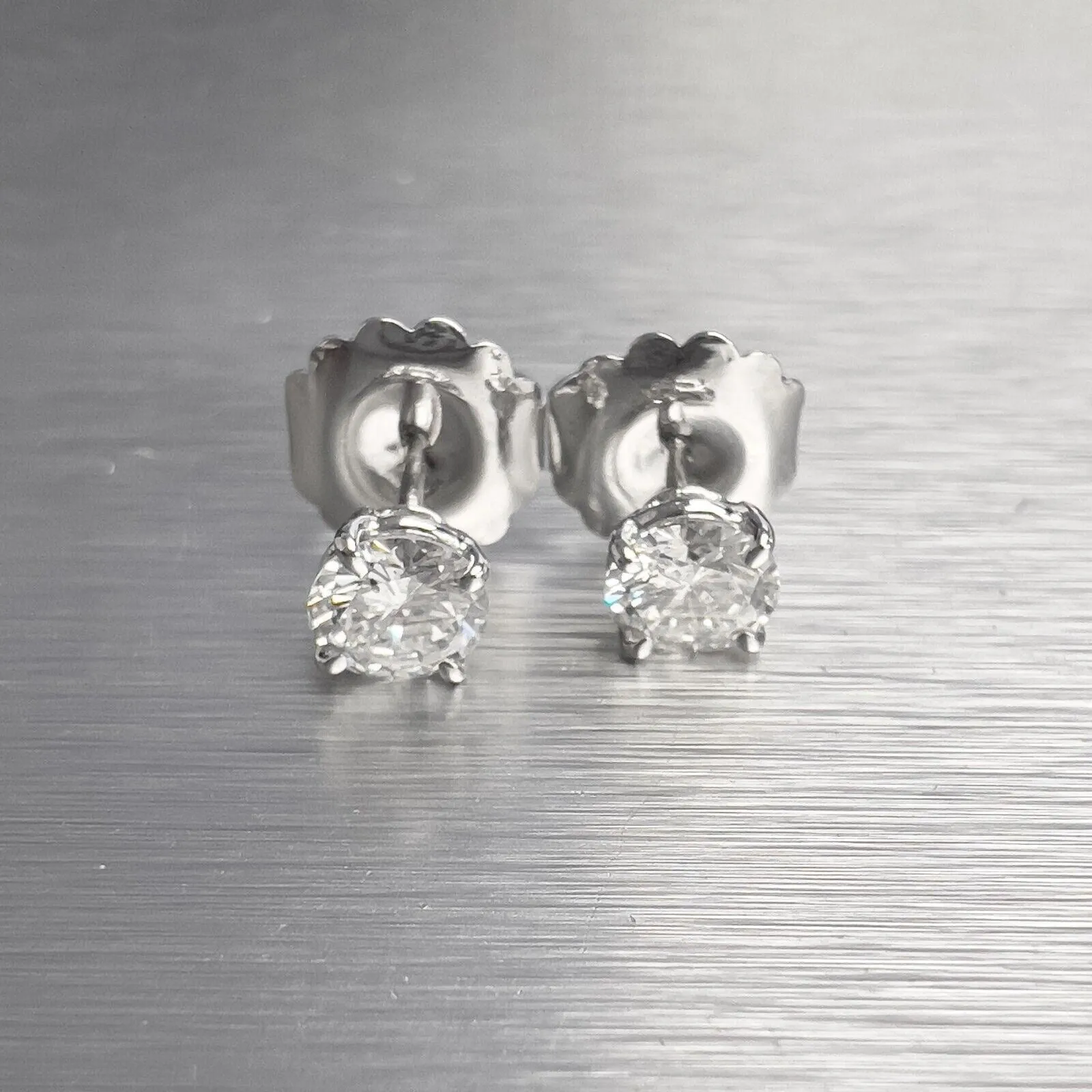 14k White Gold Round Diamond 4 Prong Basket Stud Earrings 1.40ctw G I2