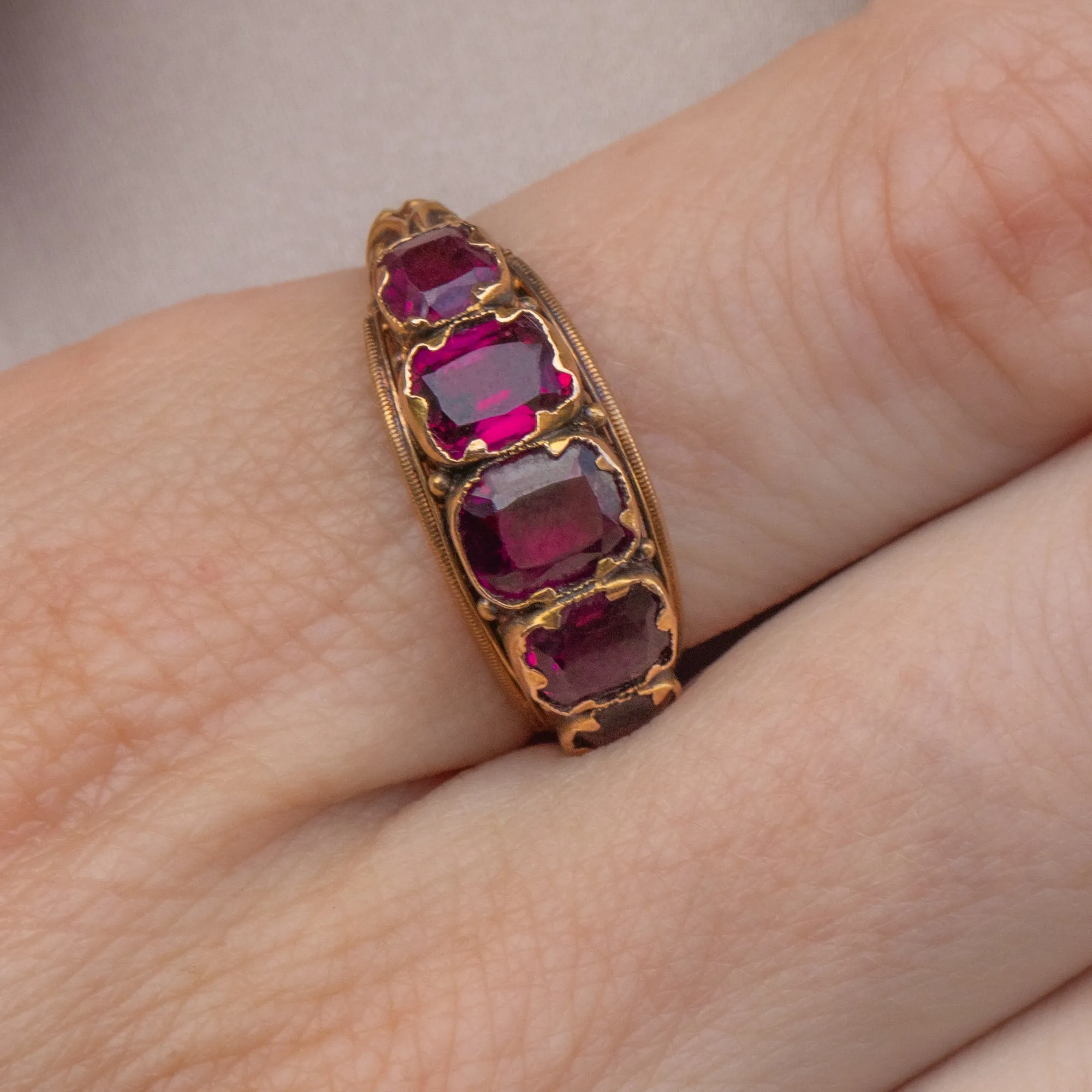 15ct Gold Garnet Five-Stone Ring, c.1876