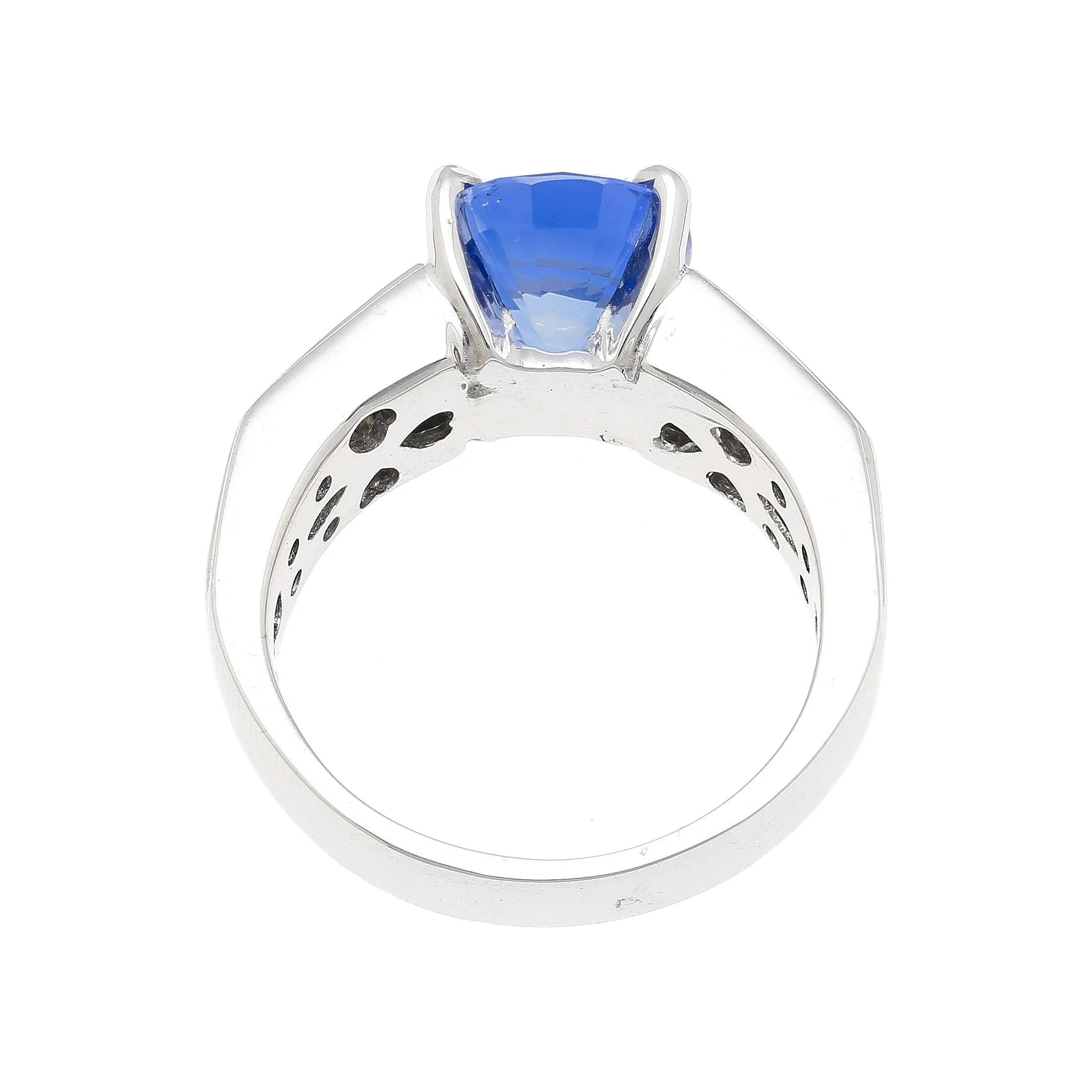 4.71 Carat Oval Cut Sri Lanka Sapphire and Diamond 18K White Gold Ring