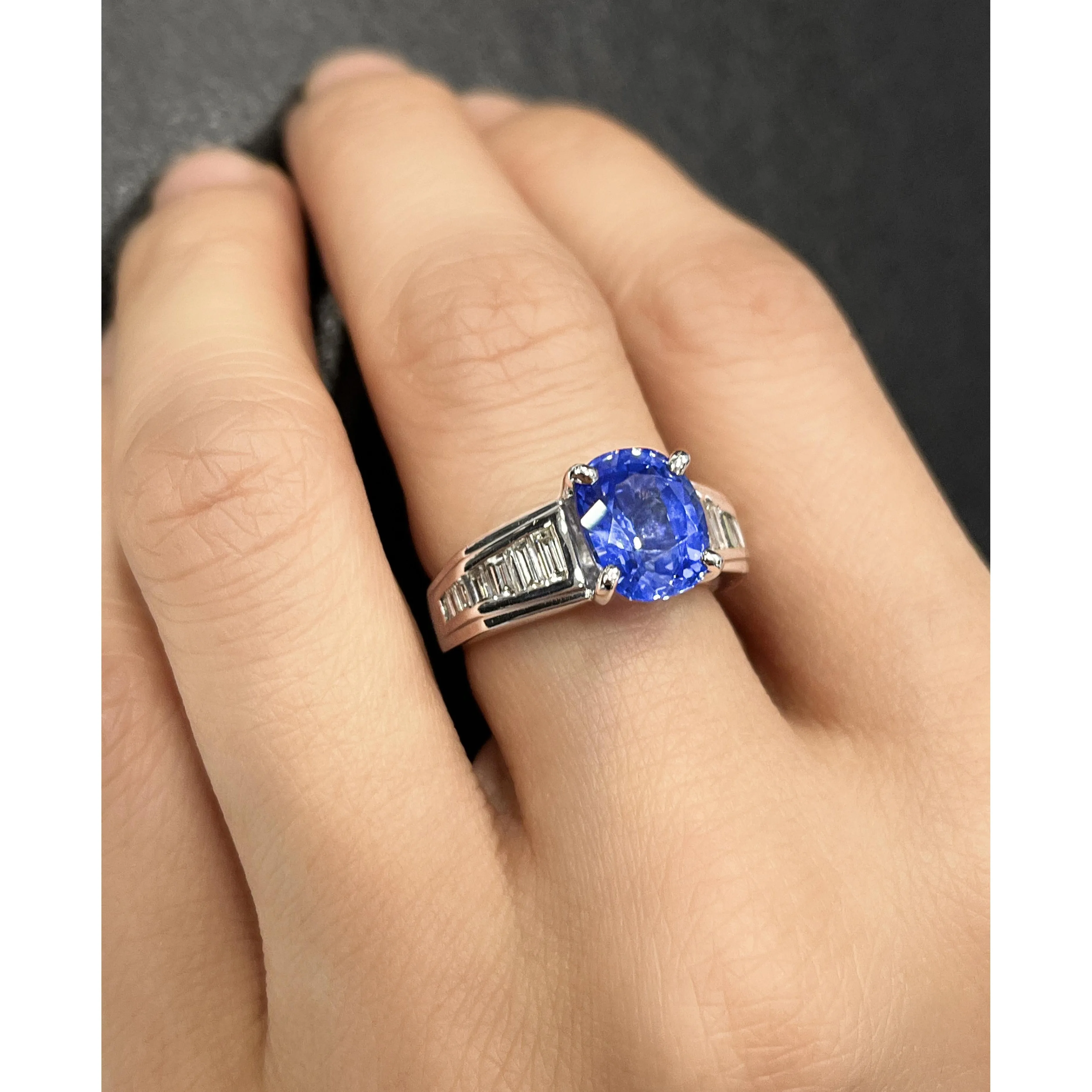 4.71 Carat Oval Cut Sri Lanka Sapphire and Diamond 18K White Gold Ring