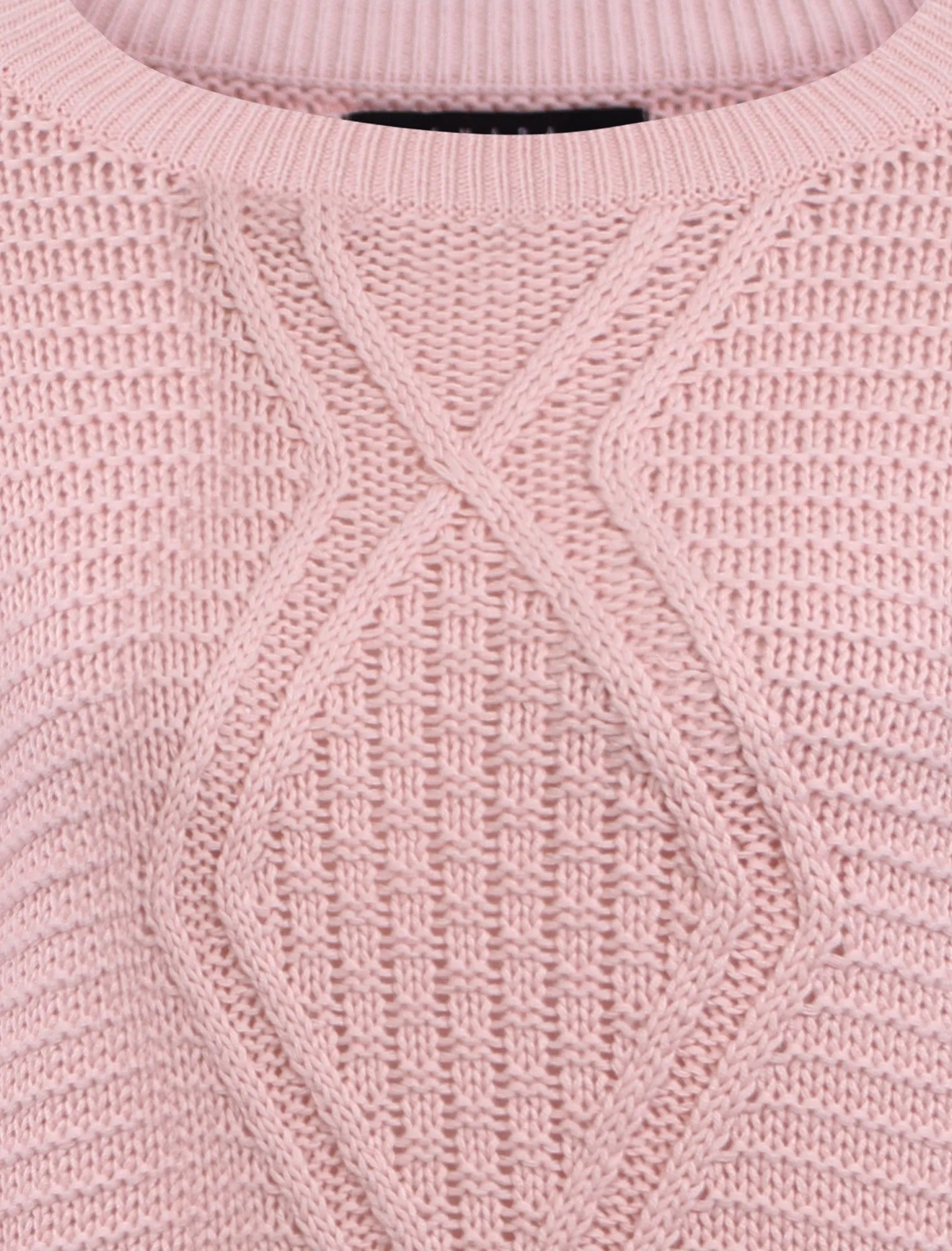 Amara Reya Yew pink jumper