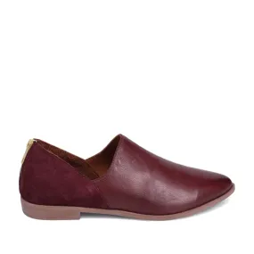 Bueno Women's Beau in Merlot/Wine