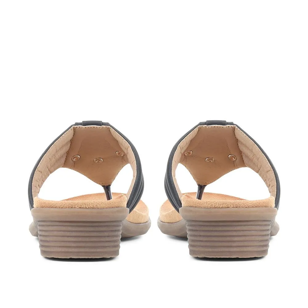 Heeled Toe-Post Sandals - BAIZH37077 / 323 511