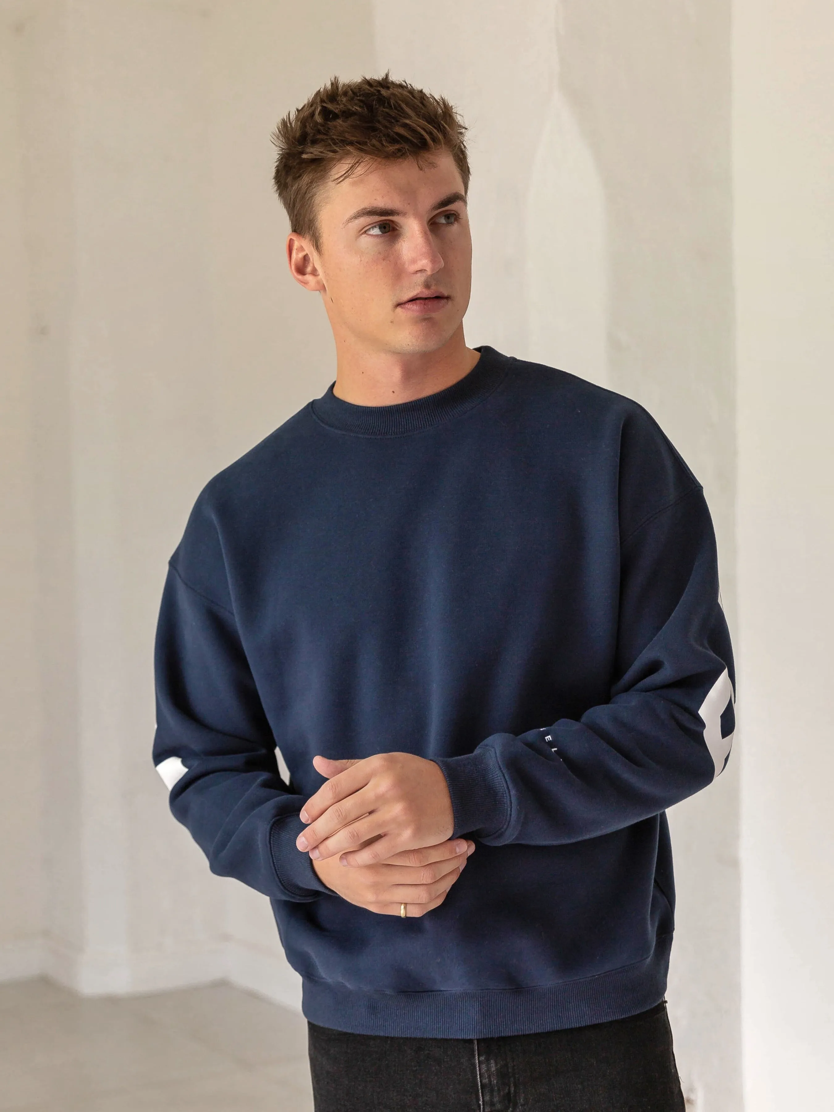 Idris Oversized Jumper - Dark Navy