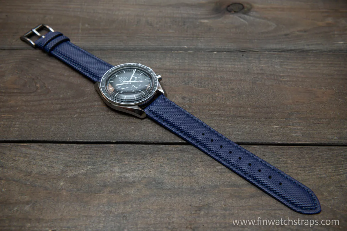 Sailcloth water-resistant watch strap 17-24 mm. Dark Blue with dark blue stitching.