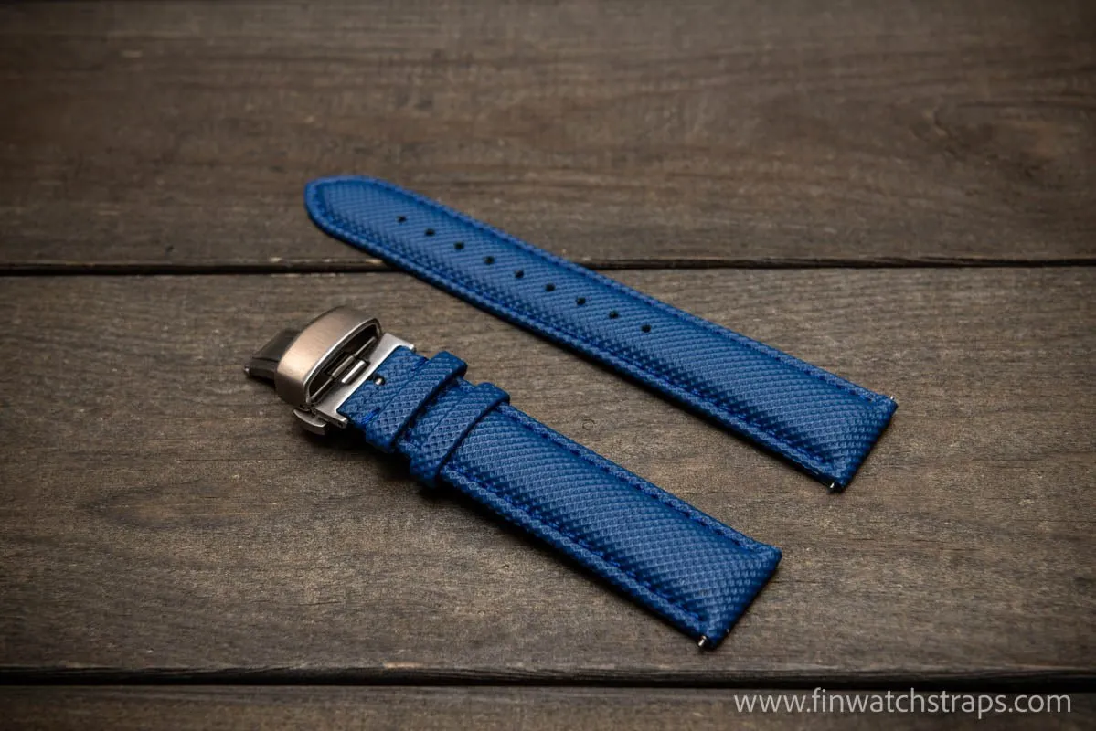 Sailcloth water-resistant watch strap 17-24 mm.