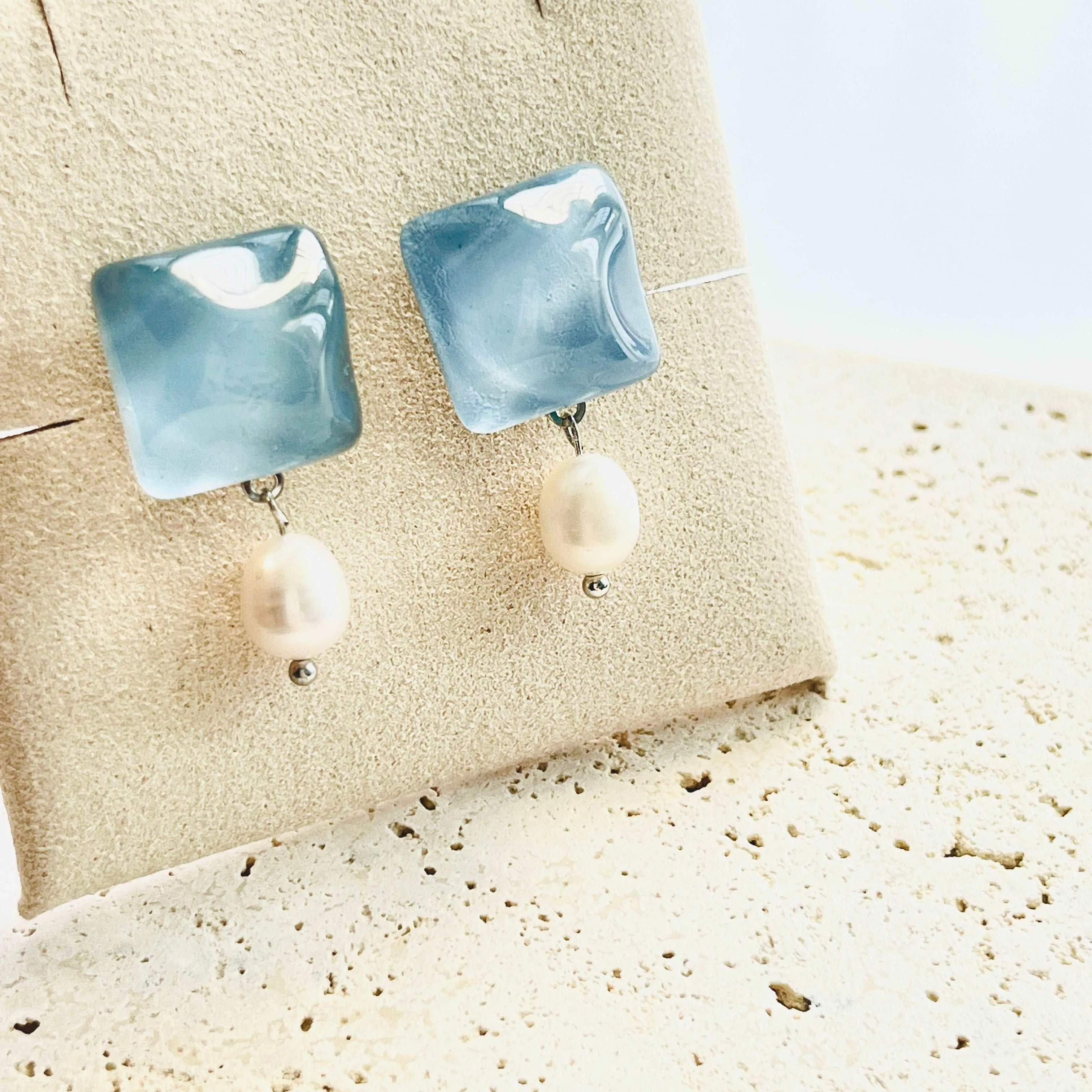 Water Wave Freshwater Pearl Earrings